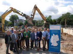 © Stadt Höxter Das Bild zeigt Vertreter der Kommune