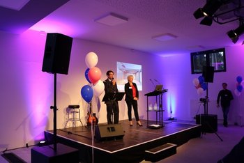Das Bild zeigt die Eröffnung der CD Kaserne in Celle